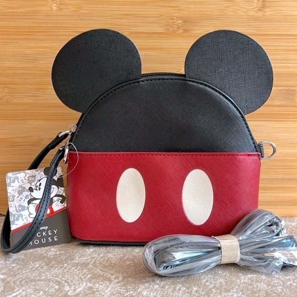 Brand New Disney Mickey Mouse Zippered Wristlet Crossbody Purse Black Red